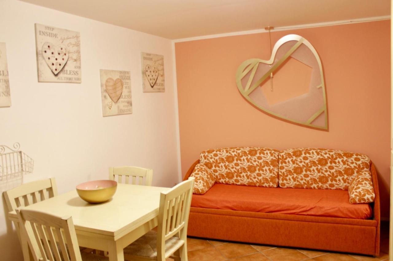 Vucciria 57 Locazione Turistica Nel Cuore Pulsante Della Movida! Apartment Palermo Luaran gambar